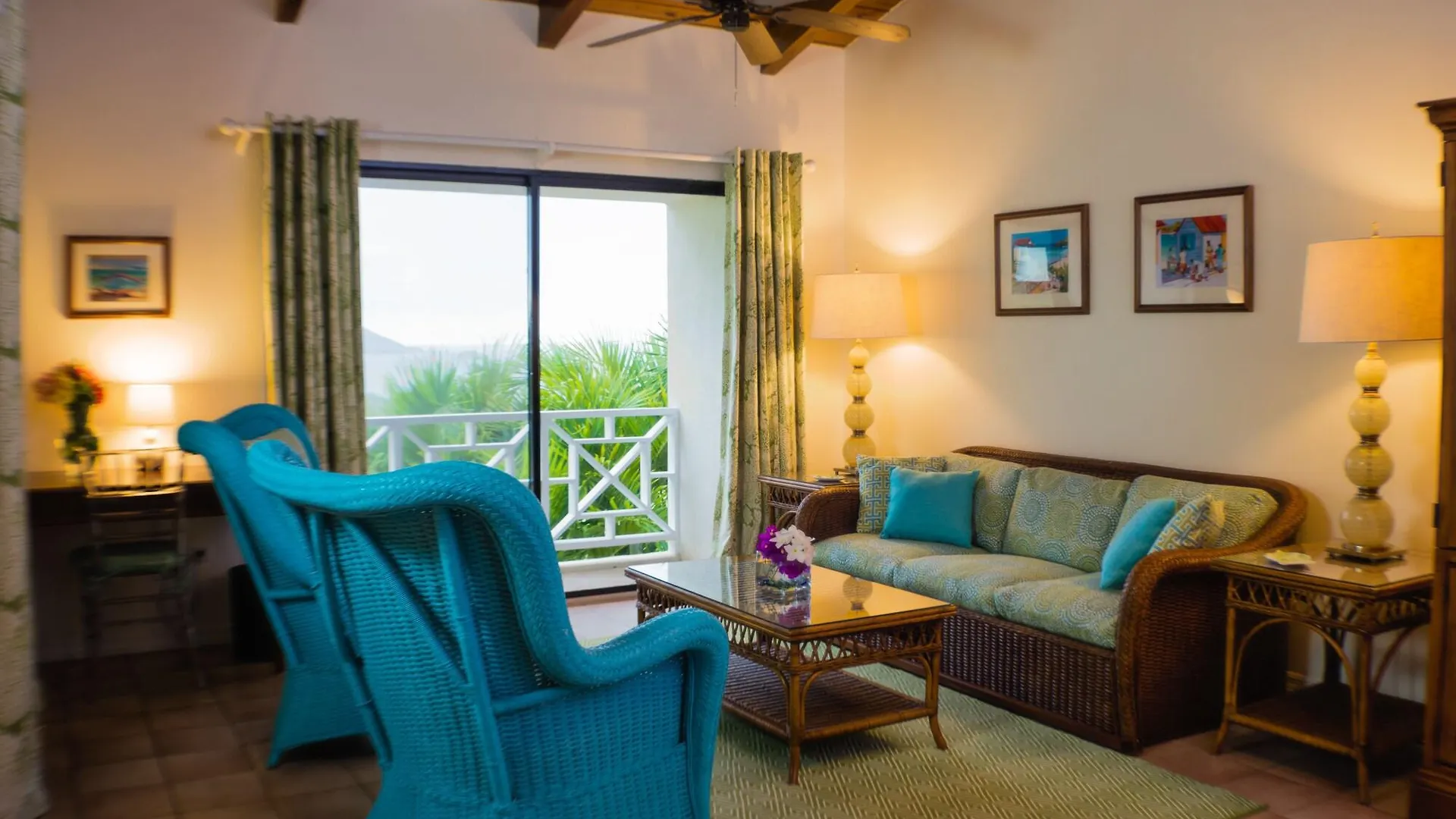 Newcastle Village Mount Nevis Hotel 4*,  סנט קיטס ונוויס