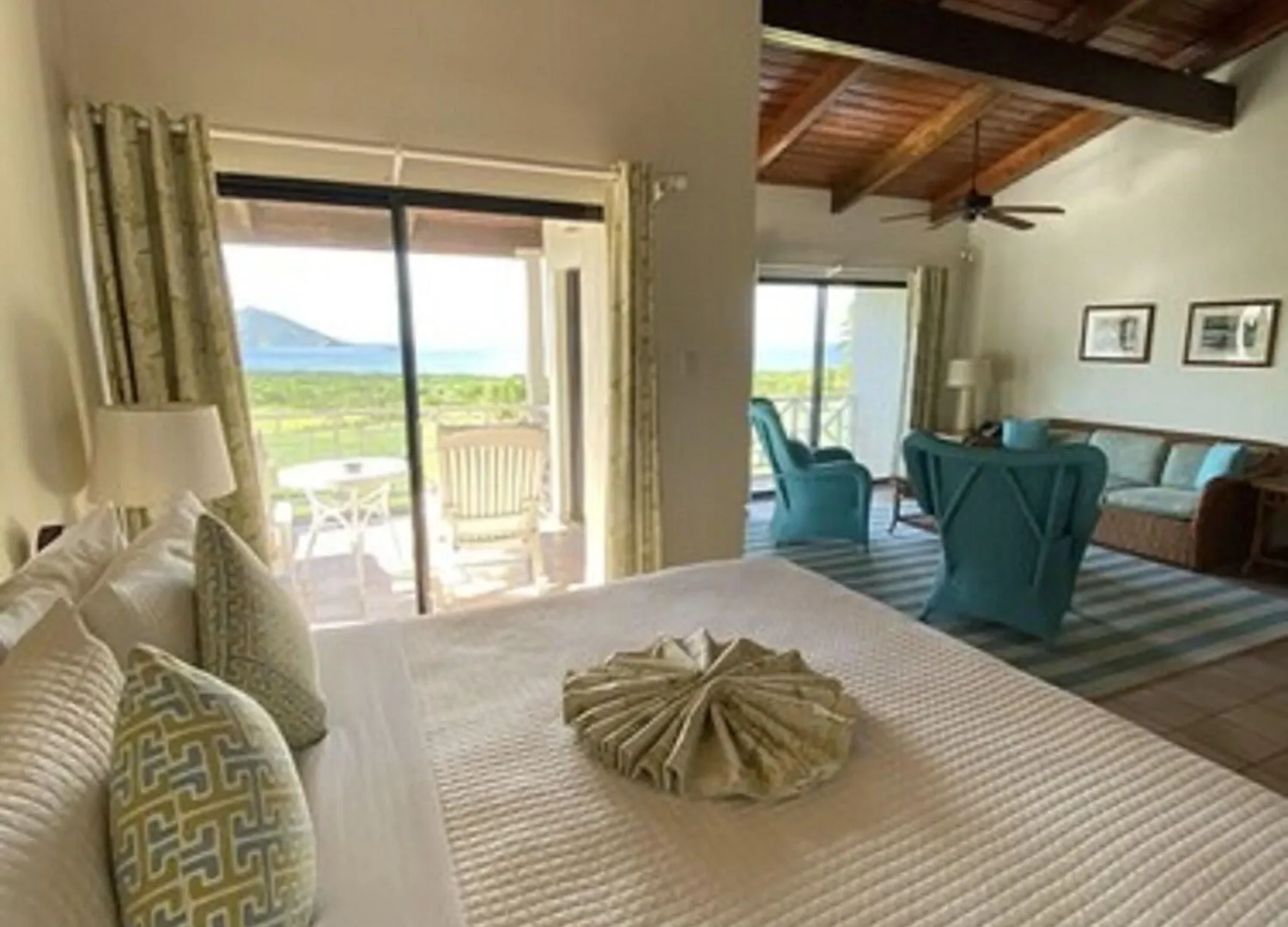 Newcastle Village Mount Nevis Hotel
