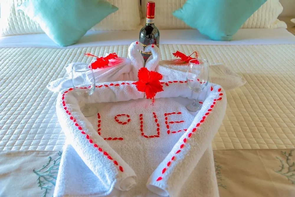 ****  Newcastle Village Mount Nevis Hotel סנט קיטס ונוויס